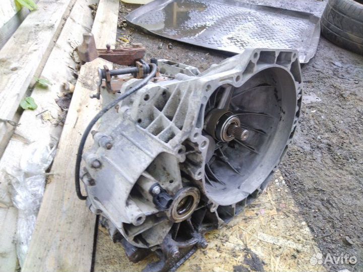 МКПП Ford Tourneo Connect 1.8 zetec- E eypa 2003