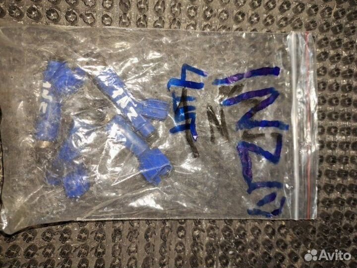 Форсунка топливная Toyota Probox NCP55 1NZ-FE 2004