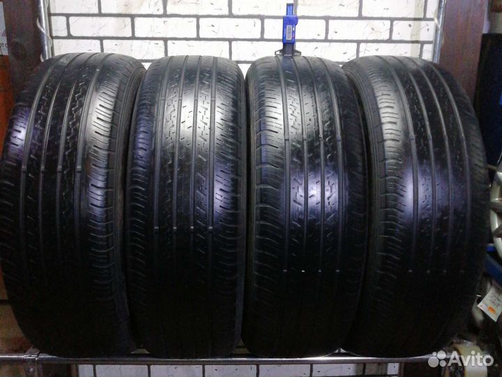 Dunlop Grandtrek ST30 225/65 R17 102H