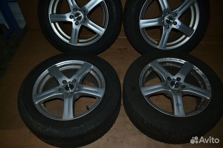 Диски R17 с всесезонными шинами 235 55 17