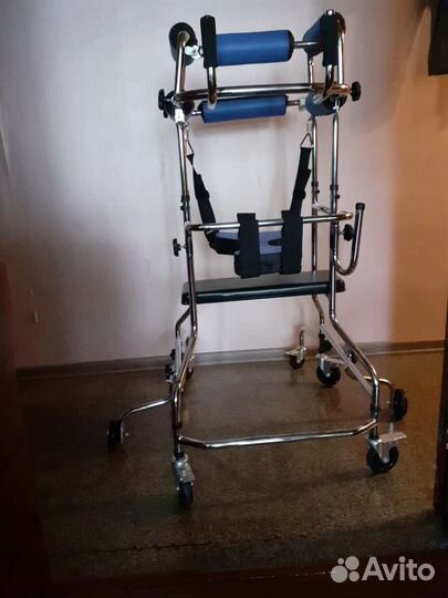 Реабилитационный тренажер ходунки