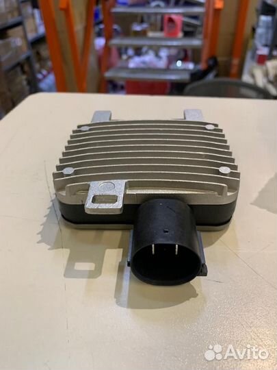 Блок управления вентиляторами Freelander 2 Форд