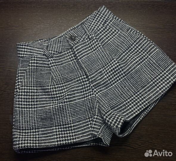 Шорты женские