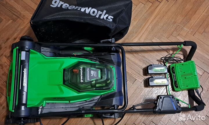 Газонокосилка Greenworks с аккумуляторами
