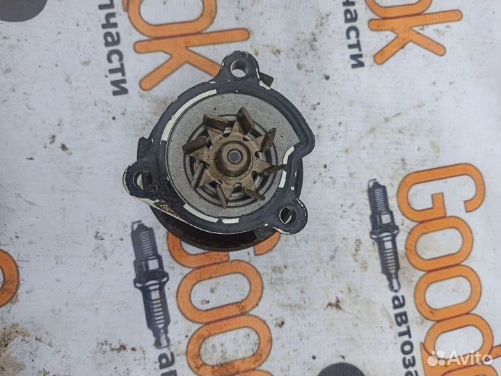 Помпа QR20DE Nissan X-Trail T30