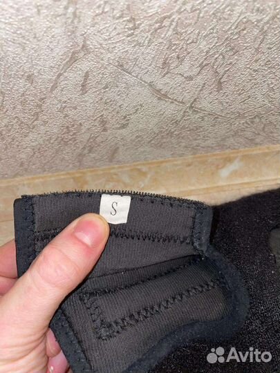 Ортез на коленный сустав с шарниром и спицами