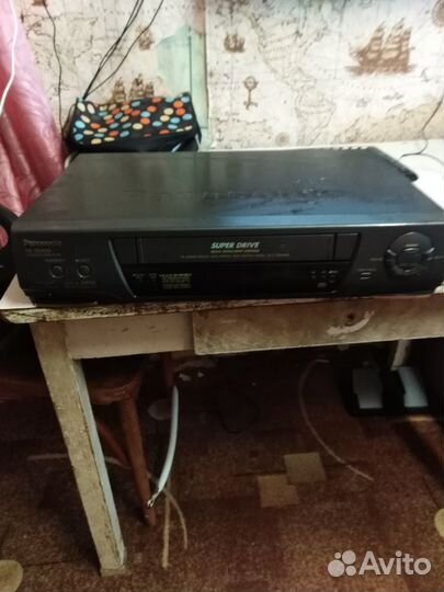 Видеомагнитофон panasonic