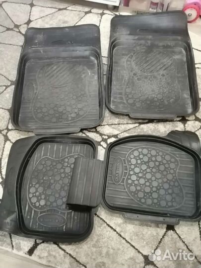 Коврики для салона автомобиля