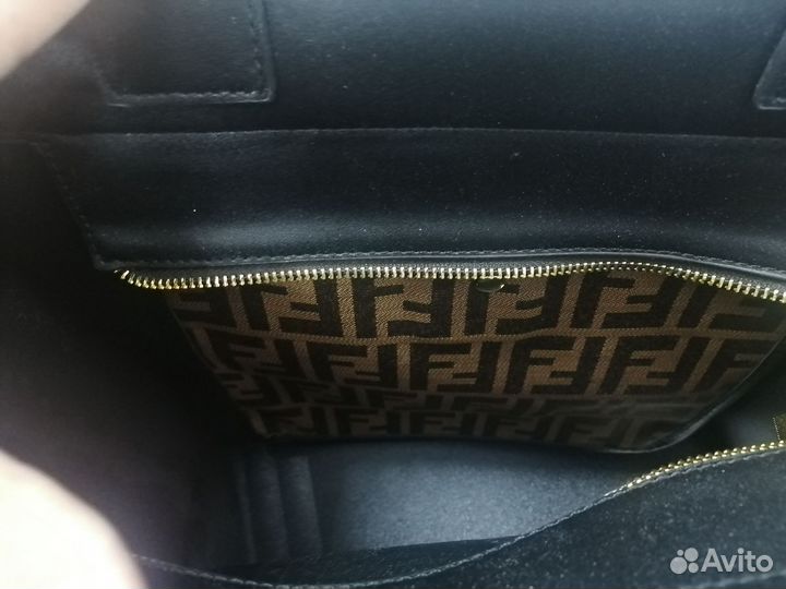 Женская сумка fendi