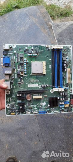 Материнская плата с процессором