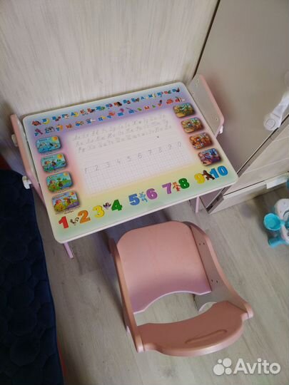 Детский растущий столик и слульчик