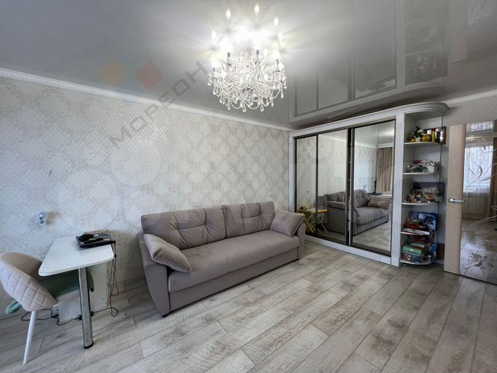 2-к. квартира, 52,5 м², 6/10 эт.