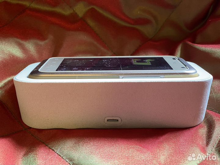Смартфон HTC sense