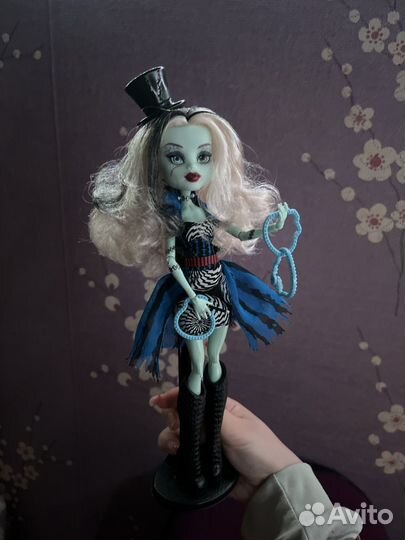 Кукла Монстер Хай шапито френки