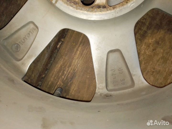 Комплект колес на Рав-4 R-17