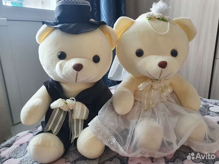 Плюшевый медведь