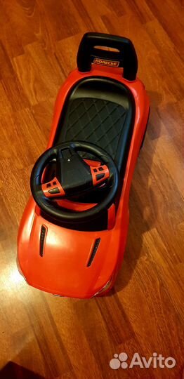 Детская машинка толокар