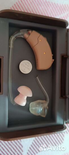 Слуховой аппарат новый