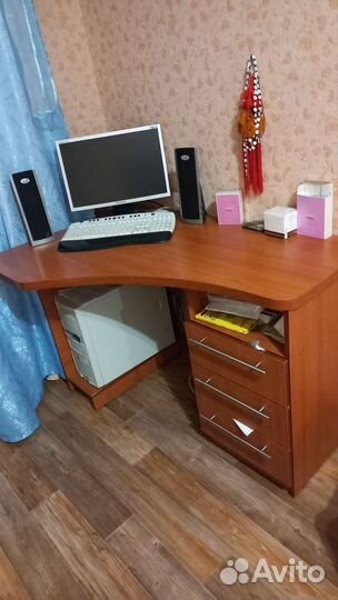 Компьютерный стол бу
