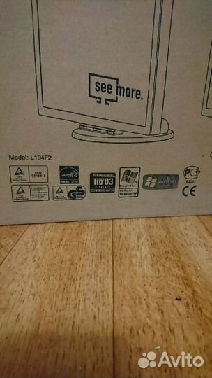 NEC MultiSyns LCD195VXM+