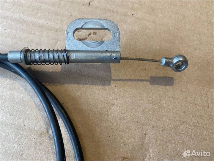 Трос замка зажигания Mitsubishi Lancer
