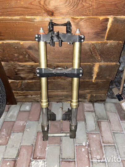 Продам вилку kawasaki z1000