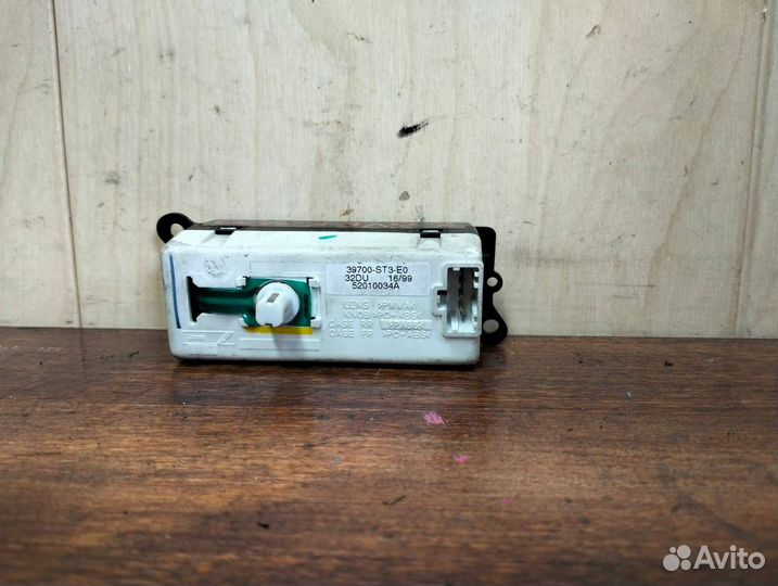 Часы Rover 400 (ящик01)