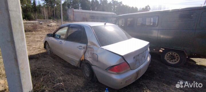 Mitsubishi Lancer 1.6 МТ, 2007, битый, 320 000 км