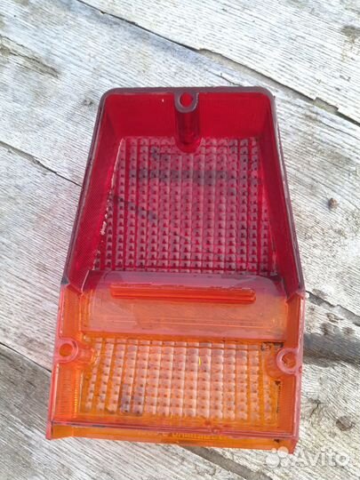 Плафон заднего фонаря газ-24