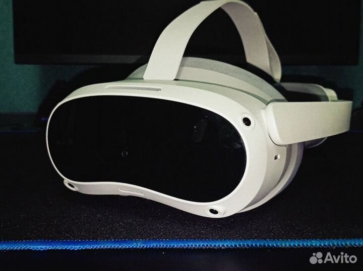 VR шлем Pico 4 128GB