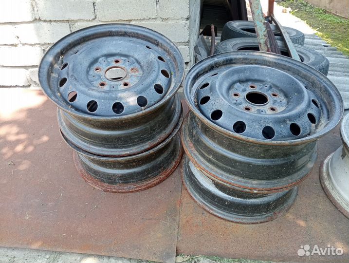 Штампованные диски r15 5x100