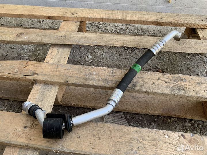 Мерседес С280 W202 трубка кондиционера М104