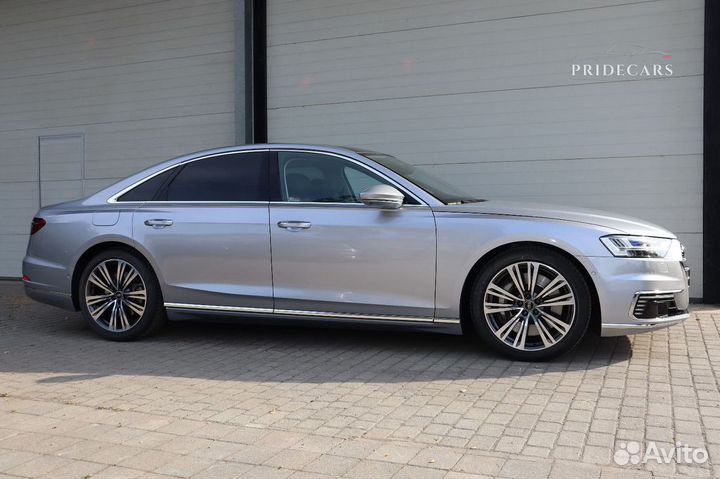 Audi A8 3.0 AT, 2022, 12 000 км