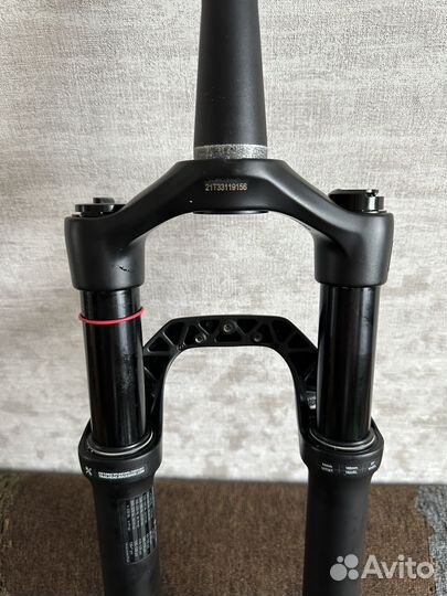 Новая RockShox 35 Gold Remote 29 100 мм