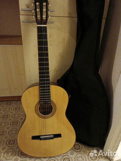 Гитара классическая. Hohner hc 06