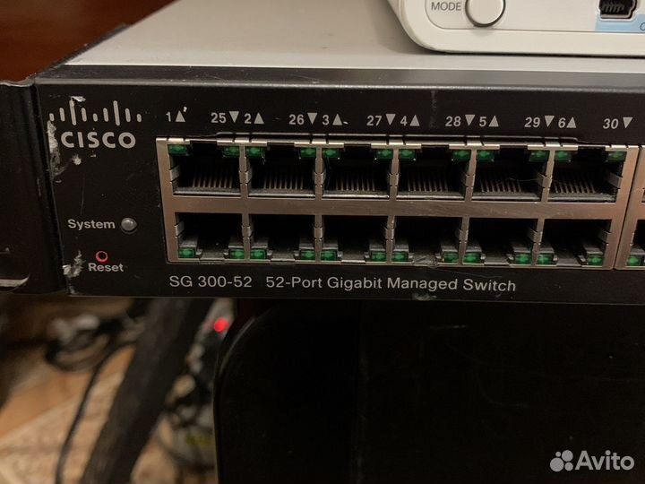 Коммутатор Cisco SG300-52 и ws c2960c 8tc l