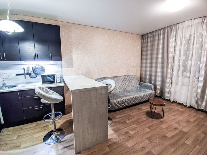 2-к. квартира, 56 м², 13/25 эт.