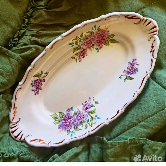 Малое столовое блюдо с сиренью