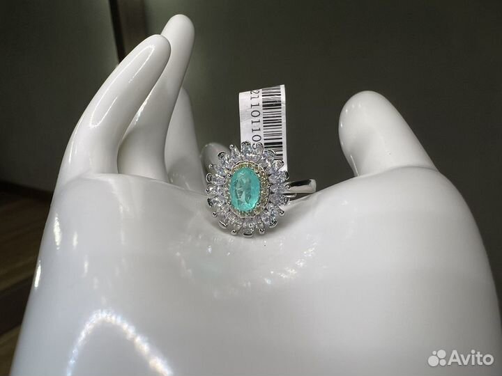 Ренулируемое кольцо с камнем