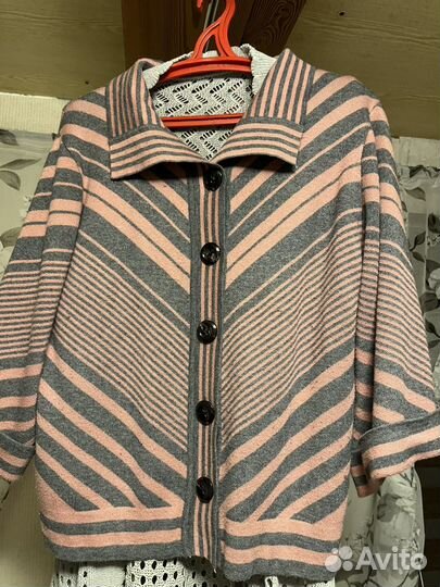 Продам джемпер