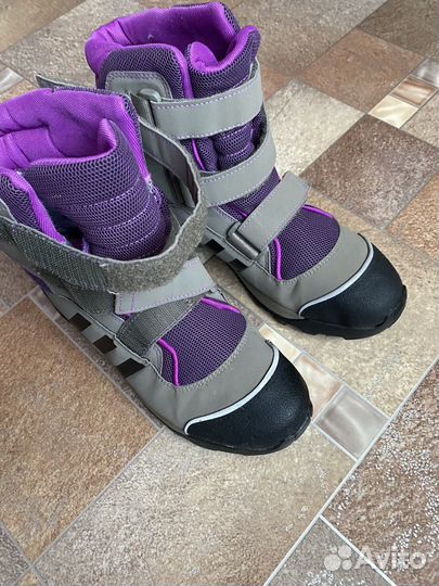 Ботинки женские