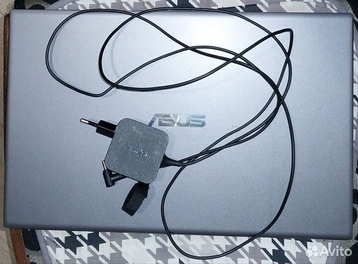Ноутбук asus vivobook 15