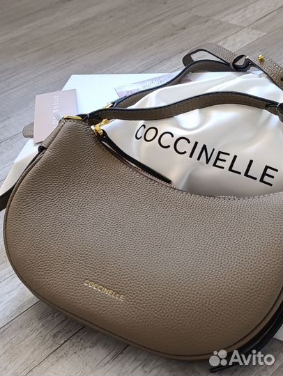 Сумка кросс - боди Coccinelle натуральная кожа