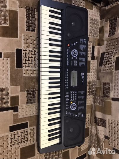 Синтезатор denn dek610