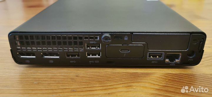 HP, Lenovo
