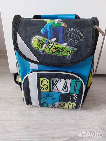 Школьный рюкзак