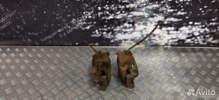 Тормозные суппорта переднее Chrysler Sebring 2.7