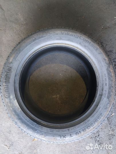 Continental ContiVikingContact 7 255/50 R19