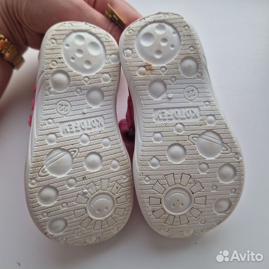 Сандалии для девочки