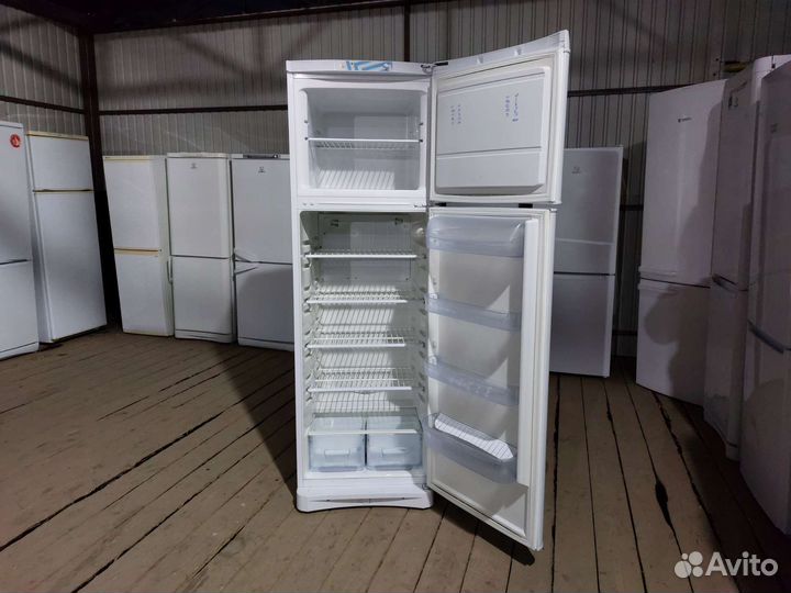 Холодильник бу Индезит TA18R.02 Доставка. Гарантия